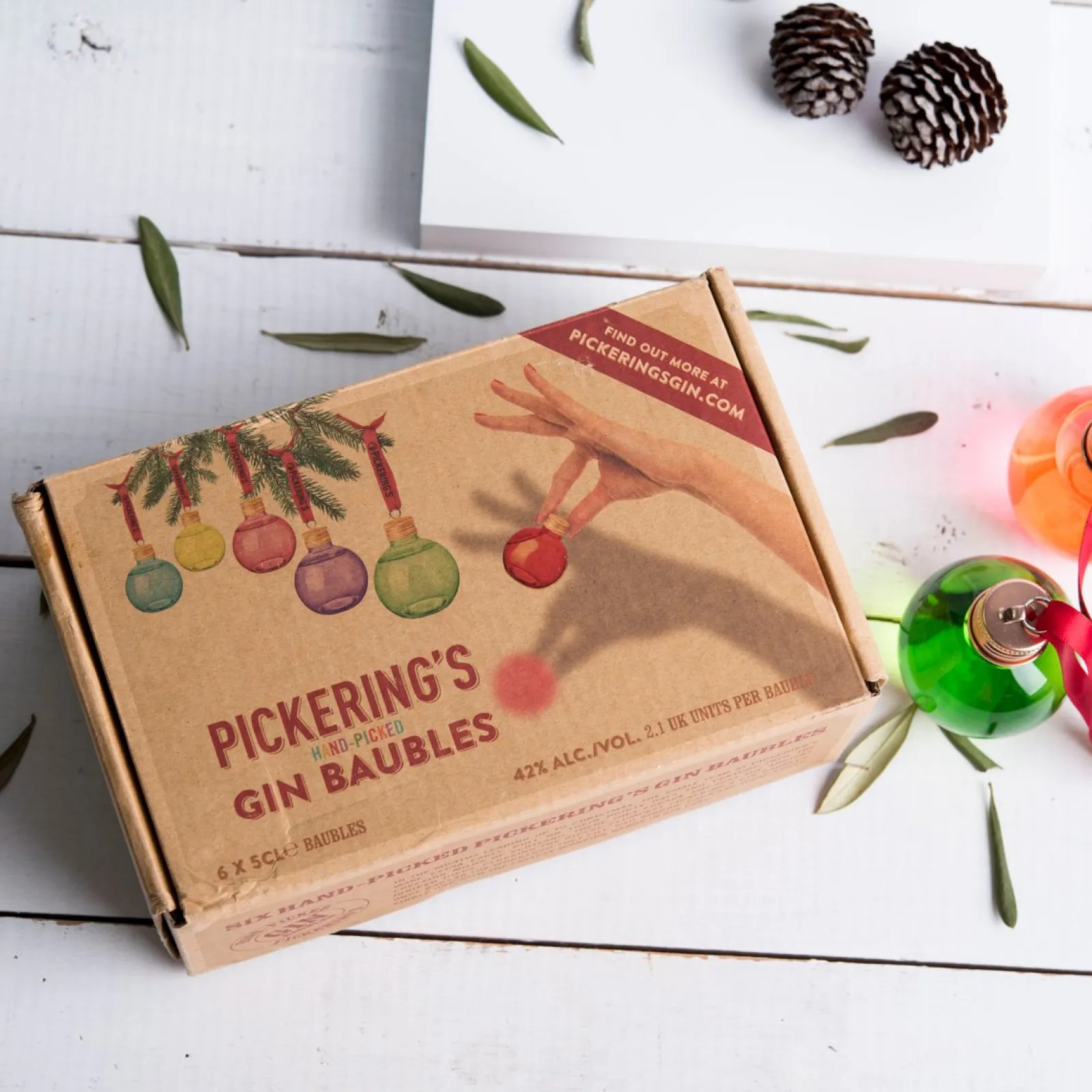 6 Pickerings Gin Baubles Gifts For Him|Christmas Gifts