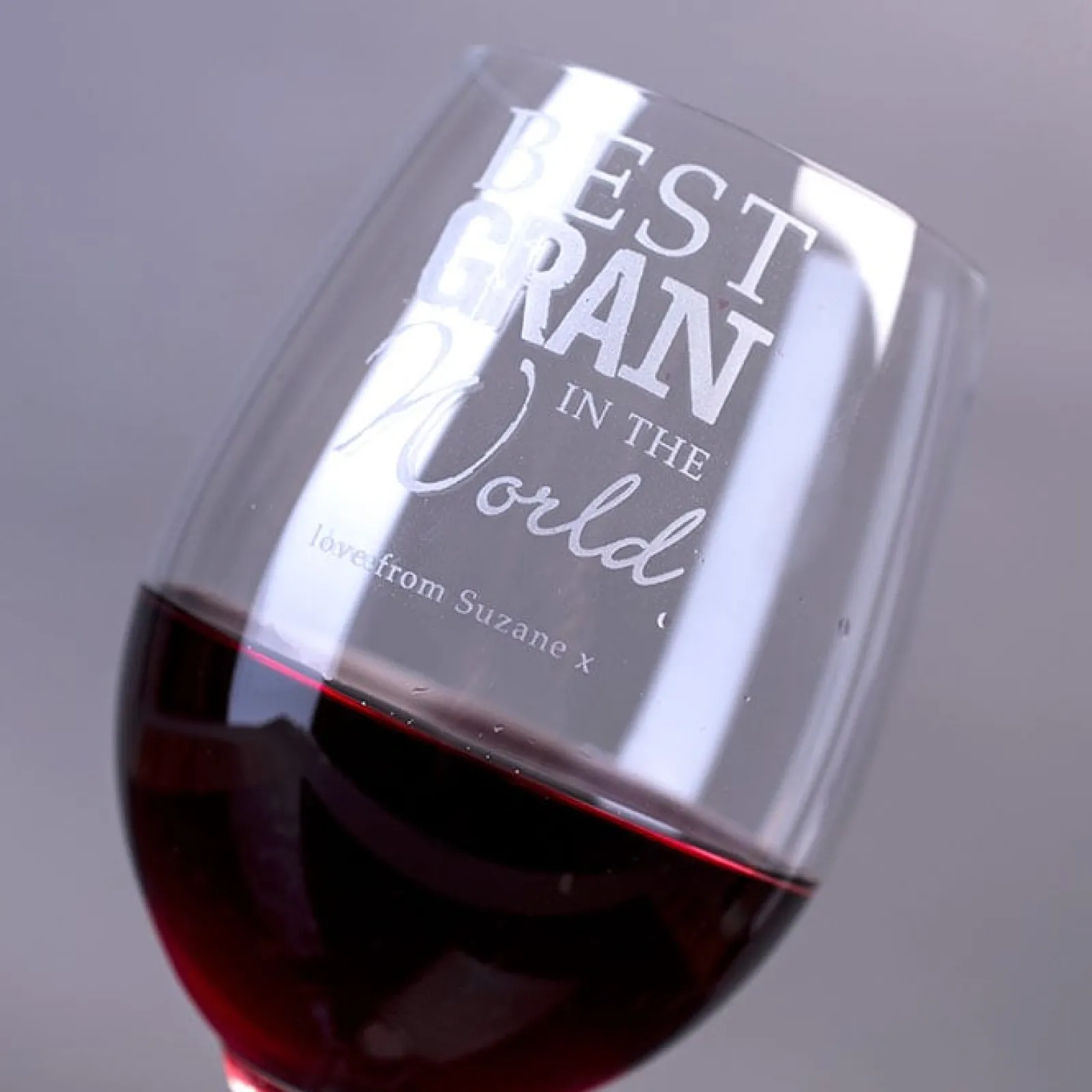 Card Factory Personalised Best Gran In The World Wine Glass