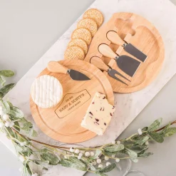 Card Factory Personalised Engraved Wooden Cheeseboard Set - Cheese Lovers