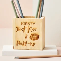 Kids Card Factory Personalised Wooden Pen Pot - Just Kiss and Make Up